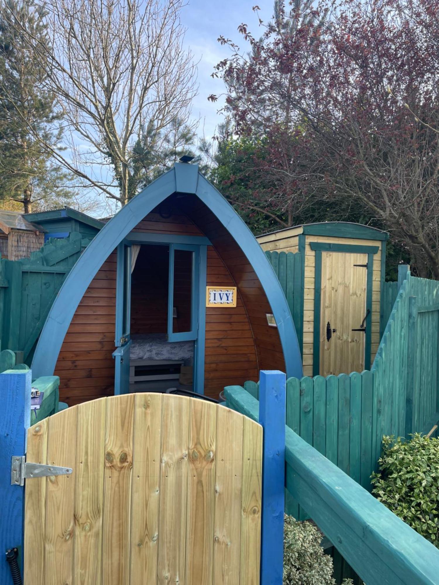 Hotel Glamping In The 2Nd Field Aughrim Esterno foto